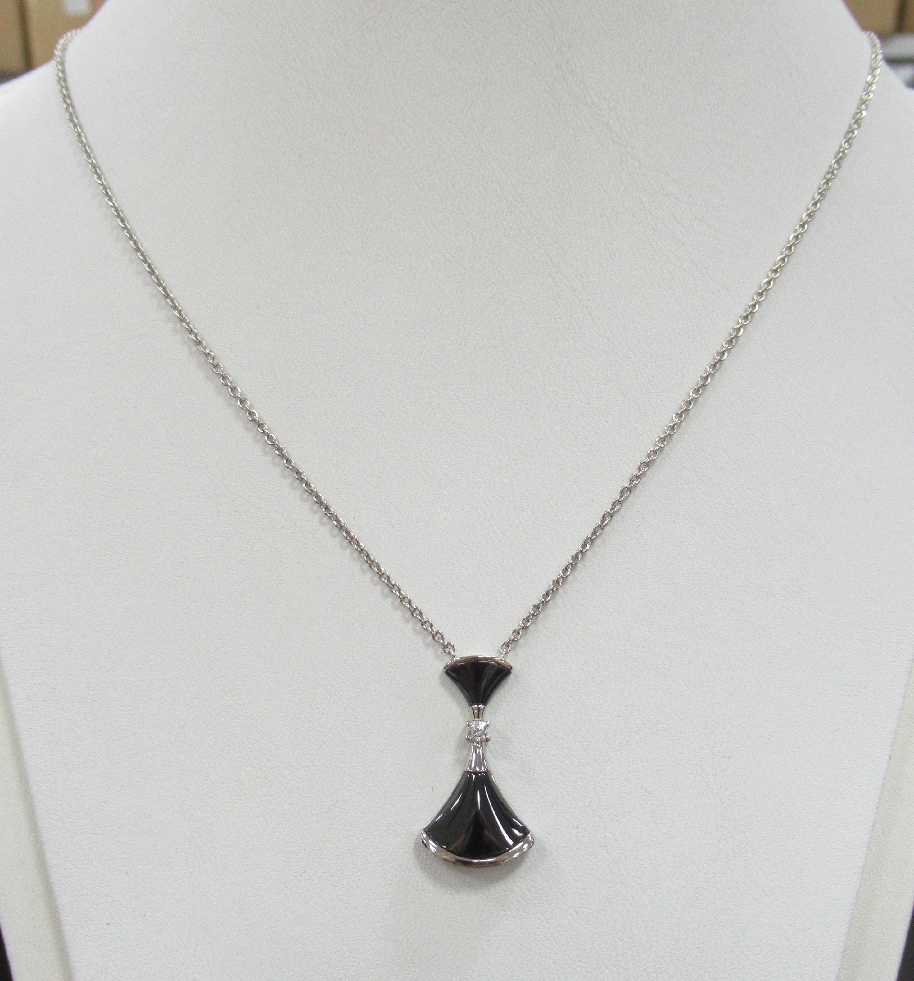 10722-000182 Колье (Ag 925)